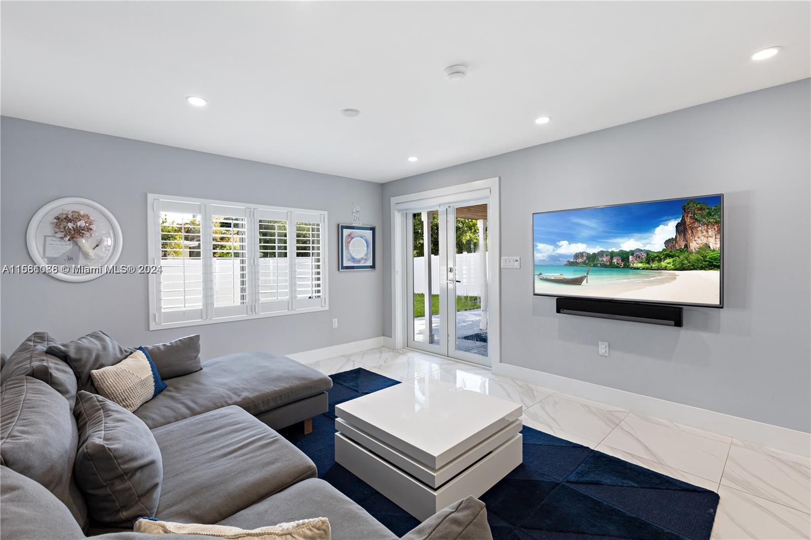 1239 Washington St 1239, Hollywood, Florida 33019, 3 Bedrooms Bedrooms, ,2 BathroomsBathrooms,Residentiallease,For Rent,1239 Washington St 1239,A11561086