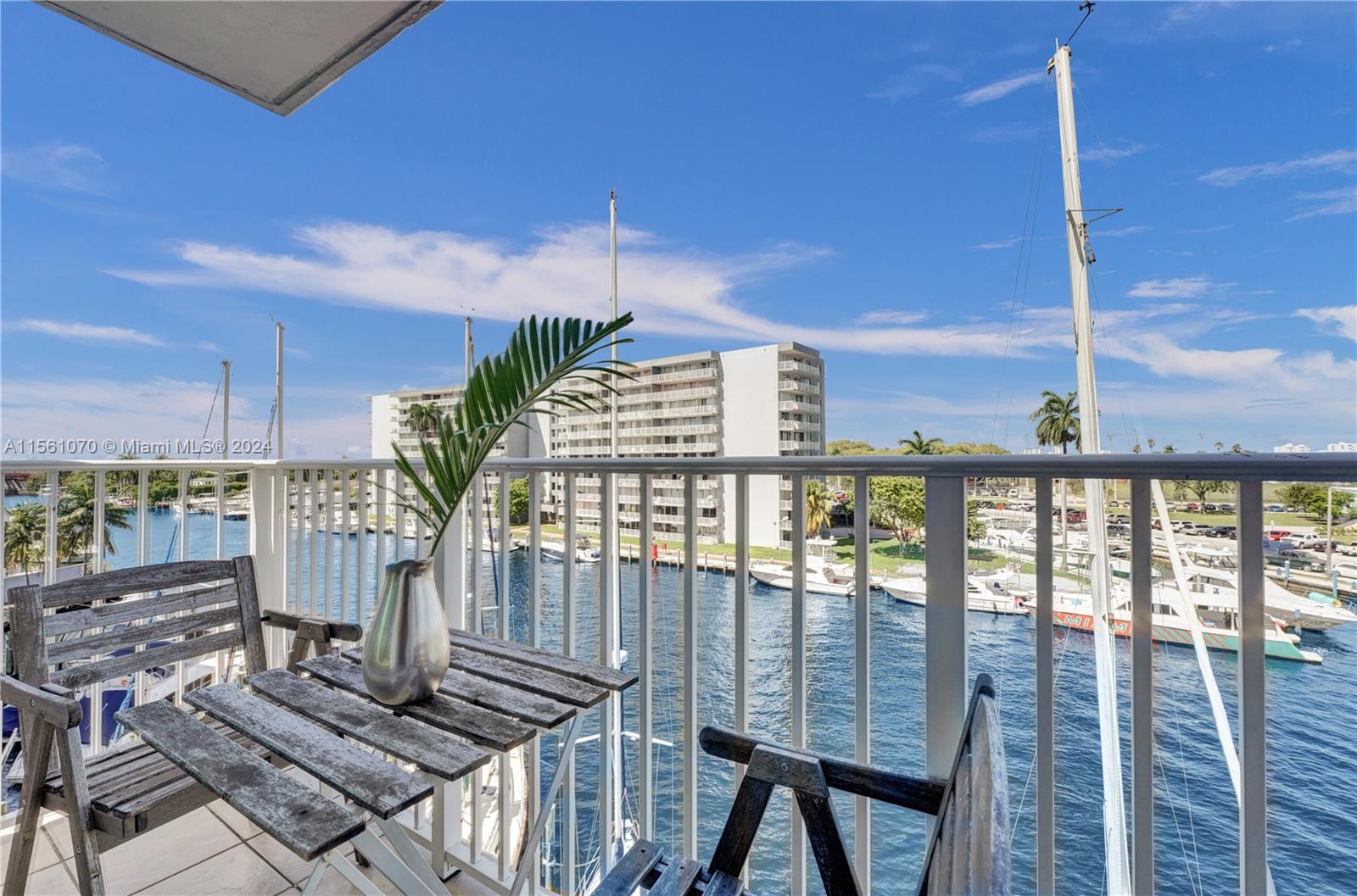 2415 NW 16th St Rd 516, Miami, Florida 33125, 2 Bedrooms Bedrooms, ,2 BathroomsBathrooms,Residential,For Sale,2415 NW 16th St Rd 516,A11561070