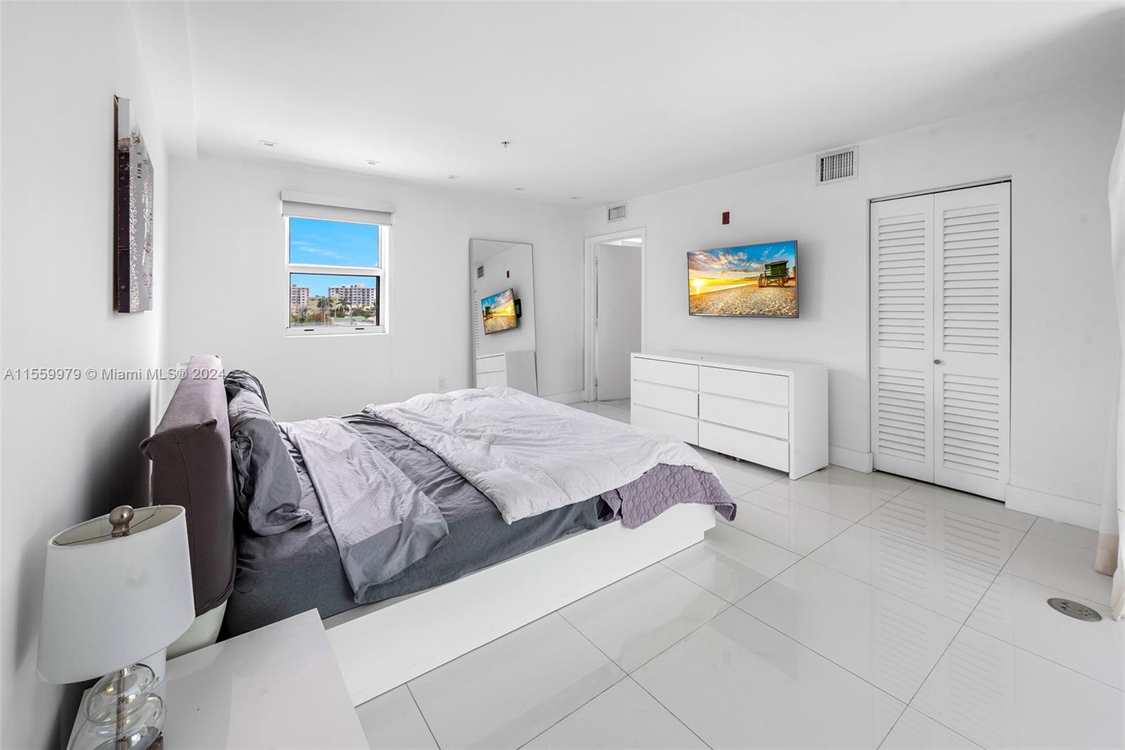 401 Jefferson Ave 5, Miami Beach, Florida 33139, 1 Bedroom Bedrooms, ,1 BathroomBathrooms,Residential,For Sale,401 Jefferson Ave 5,A11559979