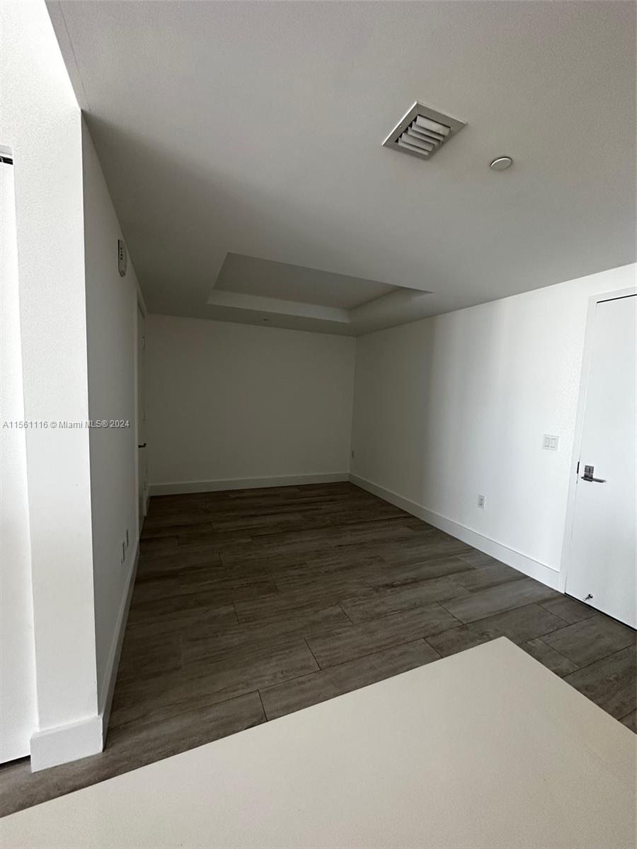 121 NE 34th St 2707, Miami, Florida 33137, 2 Bedrooms Bedrooms, ,2 BathroomsBathrooms,Residentiallease,For Rent,121 NE 34th St 2707,A11561116
