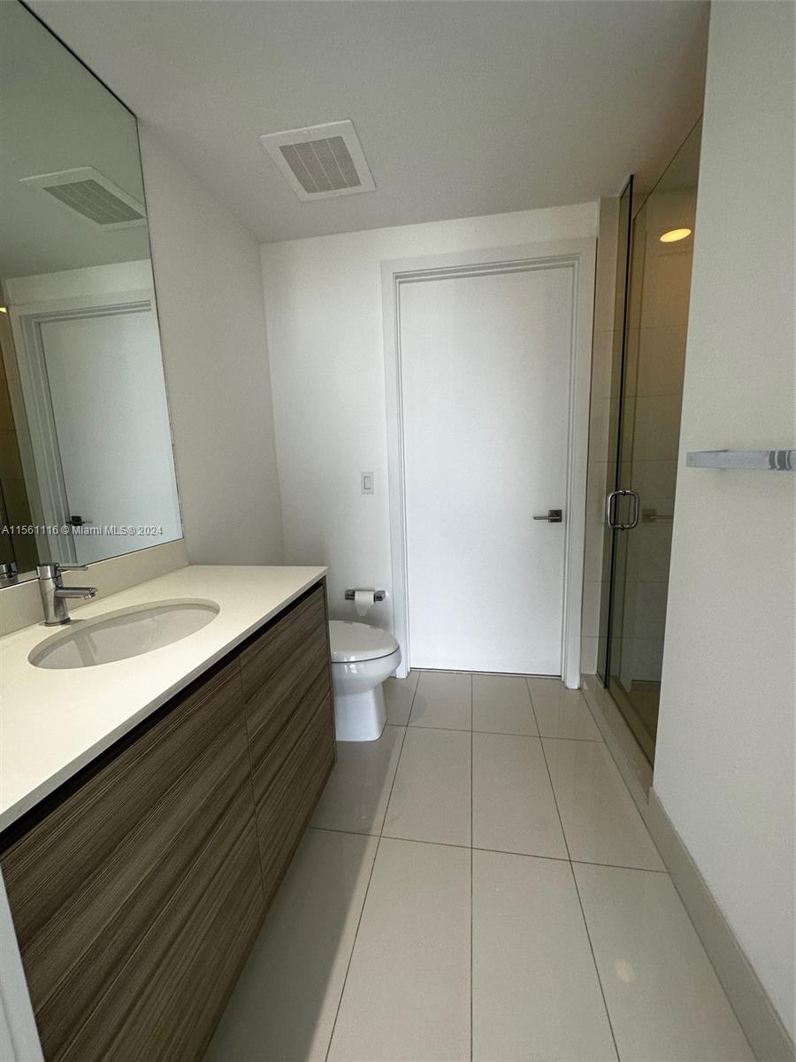 121 NE 34th St 2707, Miami, Florida 33137, 2 Bedrooms Bedrooms, ,2 BathroomsBathrooms,Residentiallease,For Rent,121 NE 34th St 2707,A11561116