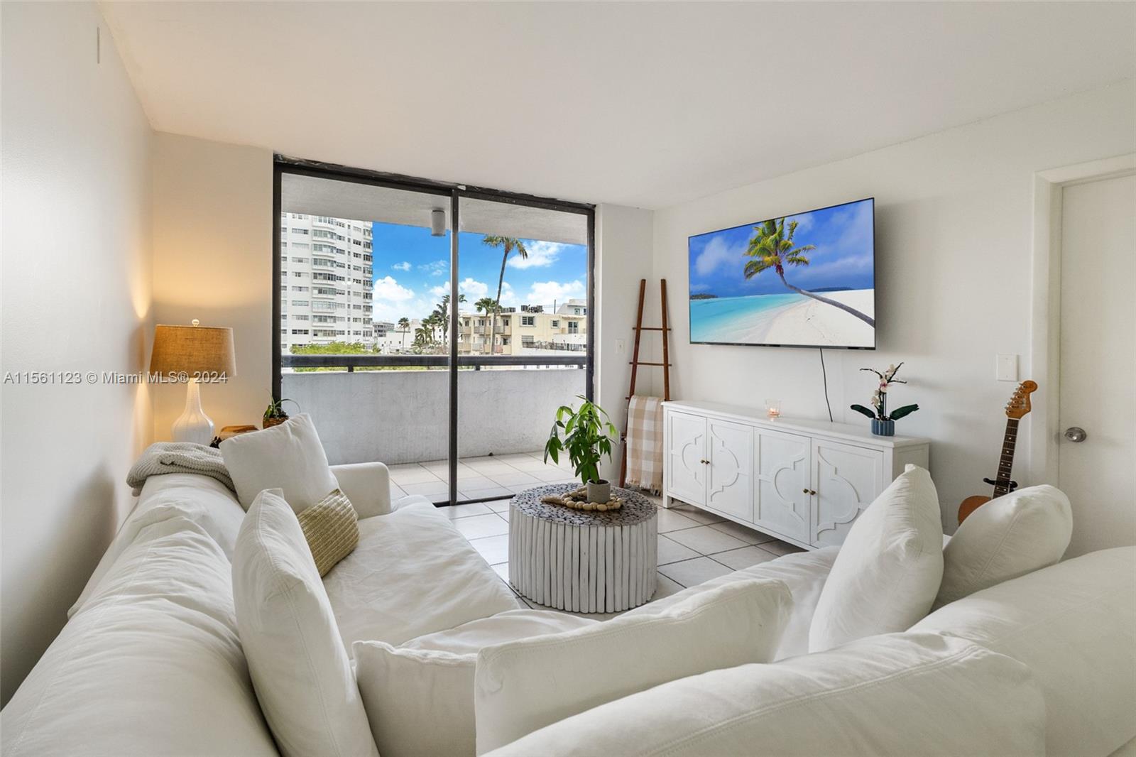 1775 Washington Ave 5D, Miami Beach, Florida 33139, 1 Bedroom Bedrooms, ,1 BathroomBathrooms,Residential,For Sale,1775 Washington Ave 5D,A11561123