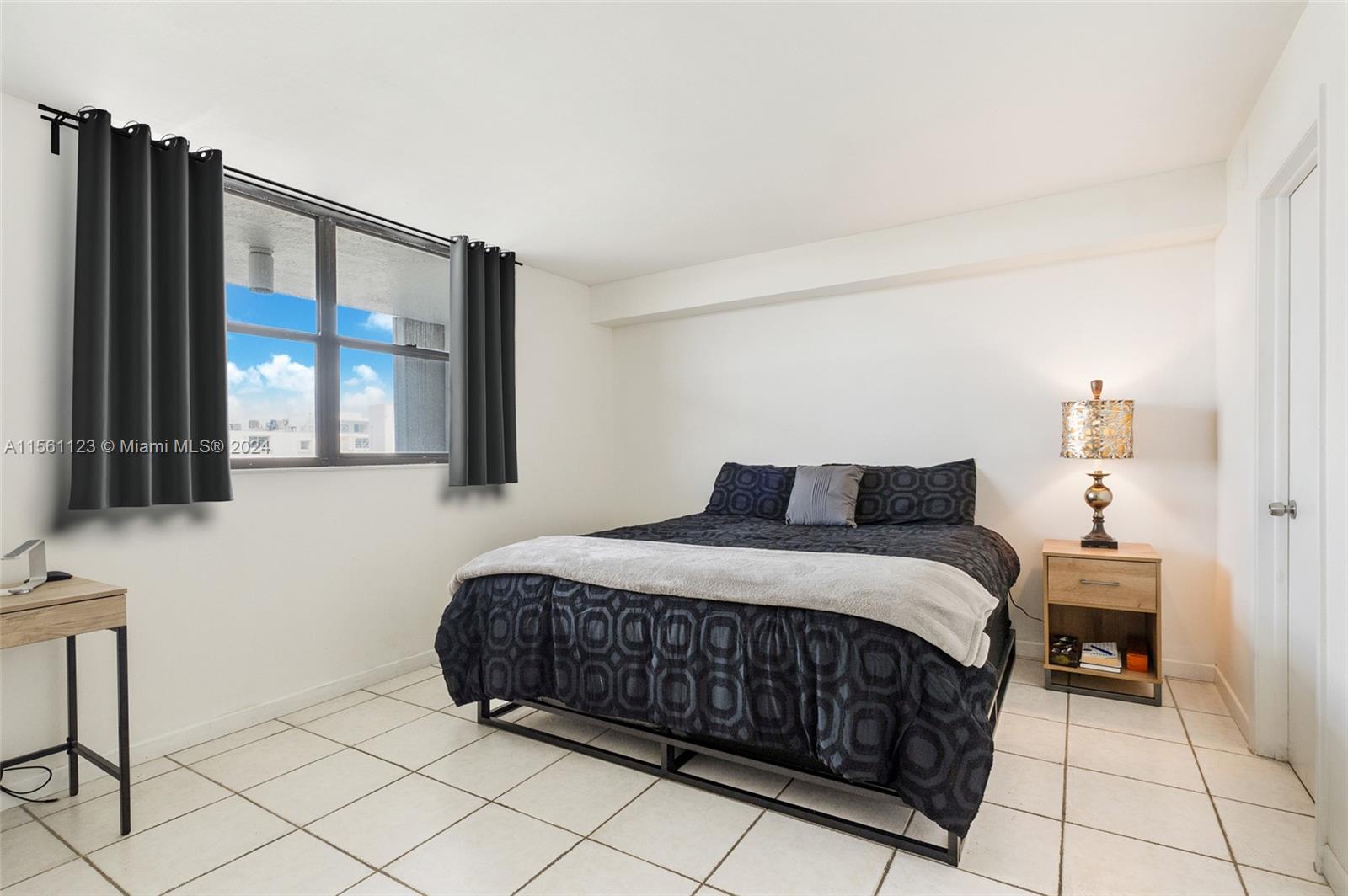 1775 Washington Ave 5D, Miami Beach, Florida 33139, 1 Bedroom Bedrooms, ,1 BathroomBathrooms,Residential,For Sale,1775 Washington Ave 5D,A11561123
