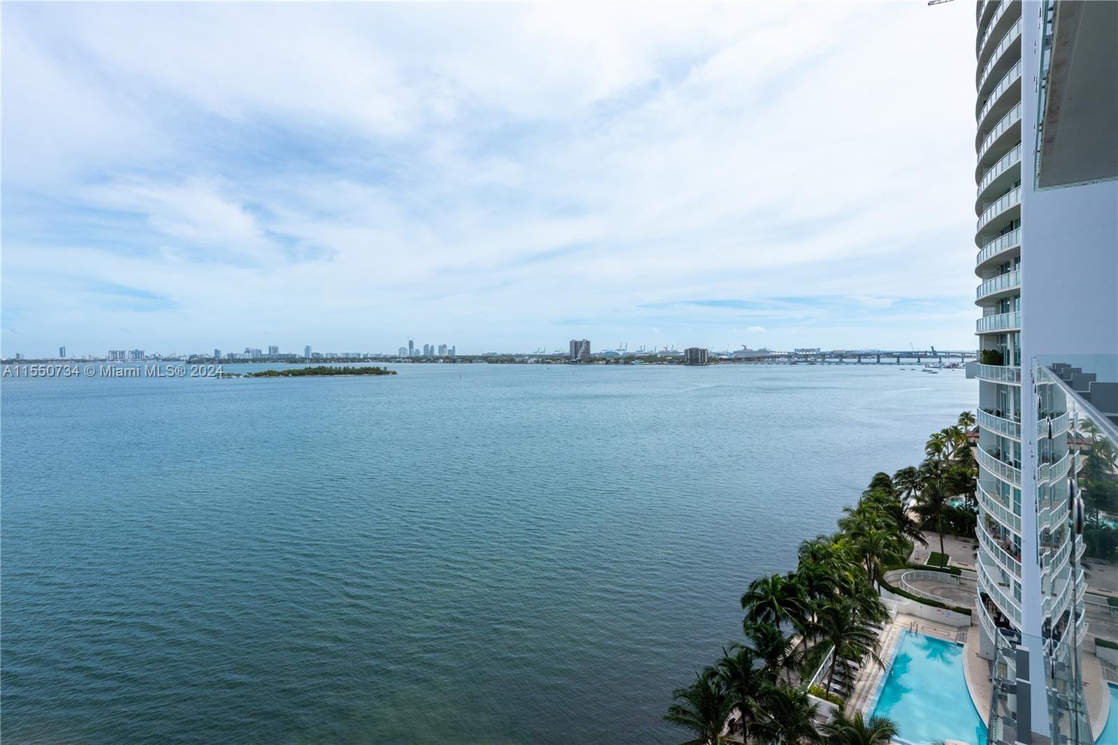 700 NE 26th ter 903, Miami, Florida 33137, 2 Bedrooms Bedrooms, ,2 BathroomsBathrooms,Residentiallease,For Rent,700 NE 26th ter 903,A11550734