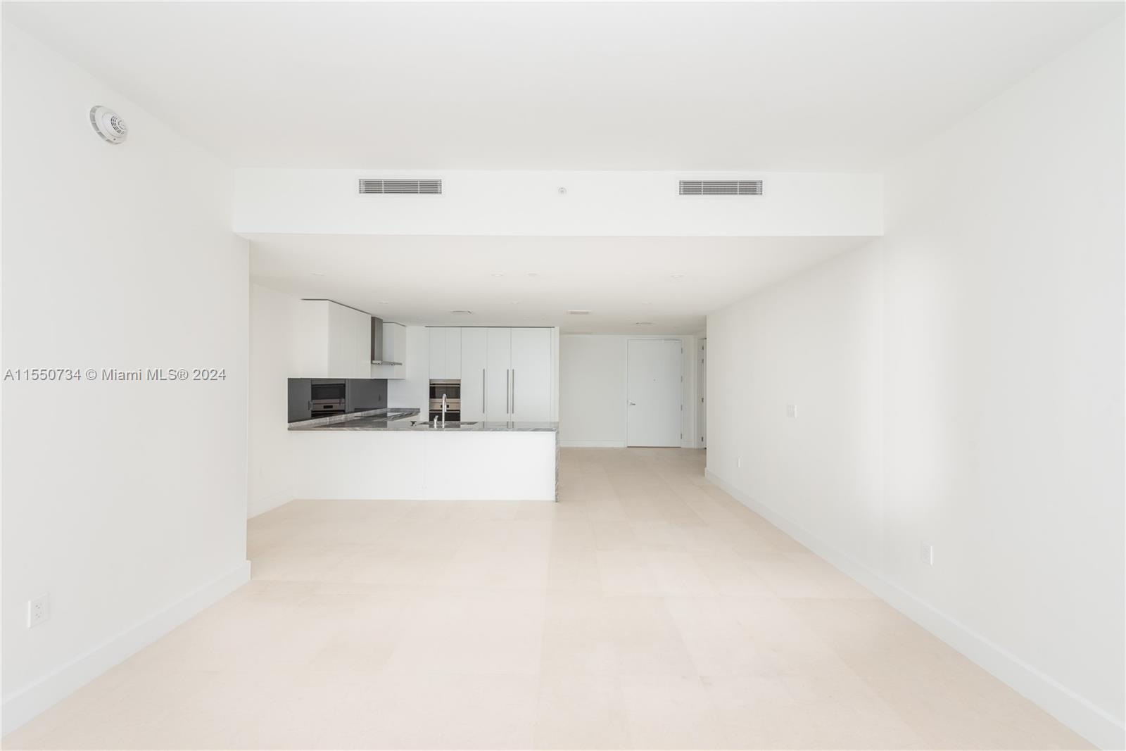 700 NE 26th ter 903, Miami, Florida 33137, 2 Bedrooms Bedrooms, ,2 BathroomsBathrooms,Residentiallease,For Rent,700 NE 26th ter 903,A11550734