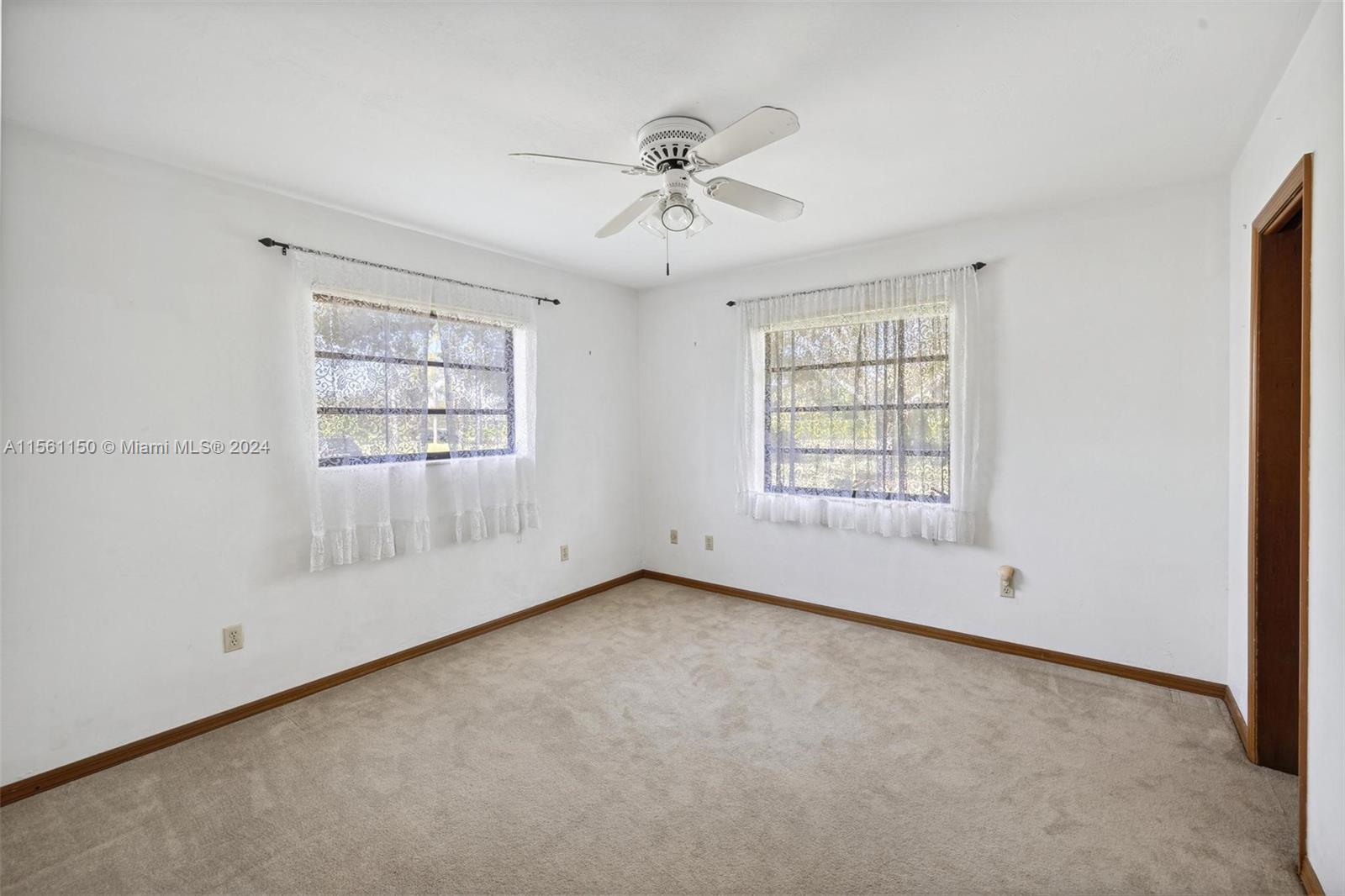 16860 SW 274th St, Homestead, Florida 33031, 4 Bedrooms Bedrooms, ,2 BathroomsBathrooms,Residential,For Sale,16860 SW 274th St,A11561150