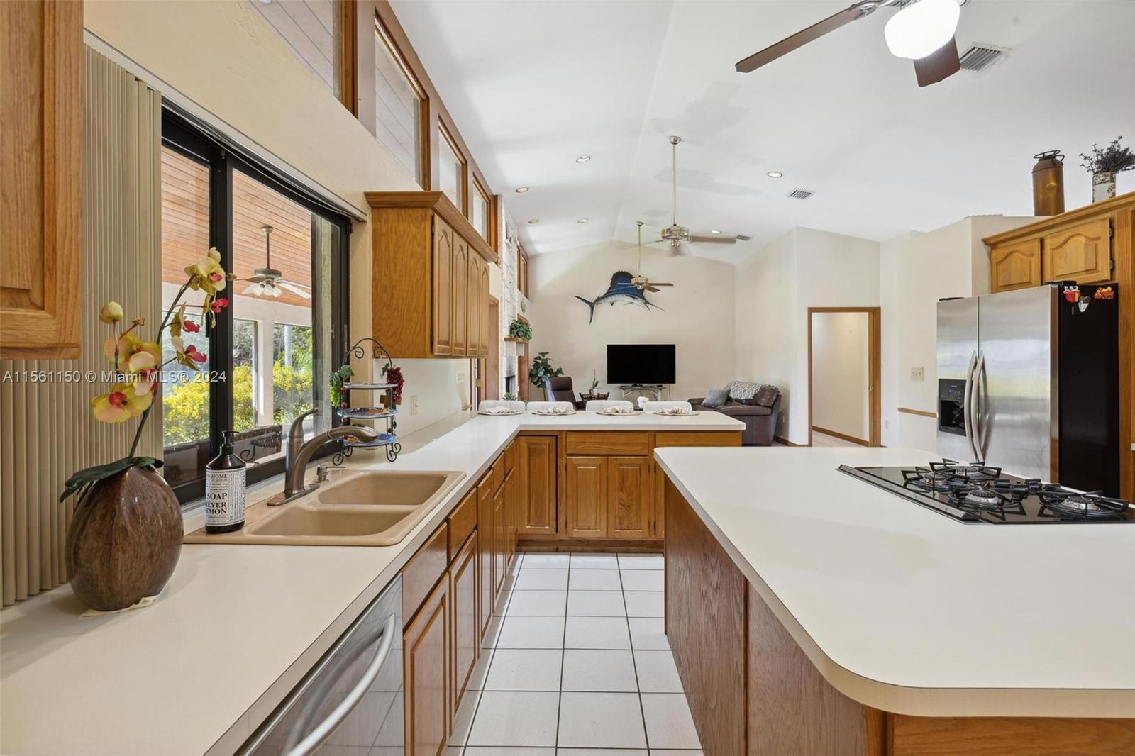 16860 SW 274th St, Homestead, Florida 33031, 4 Bedrooms Bedrooms, ,2 BathroomsBathrooms,Residential,For Sale,16860 SW 274th St,A11561150