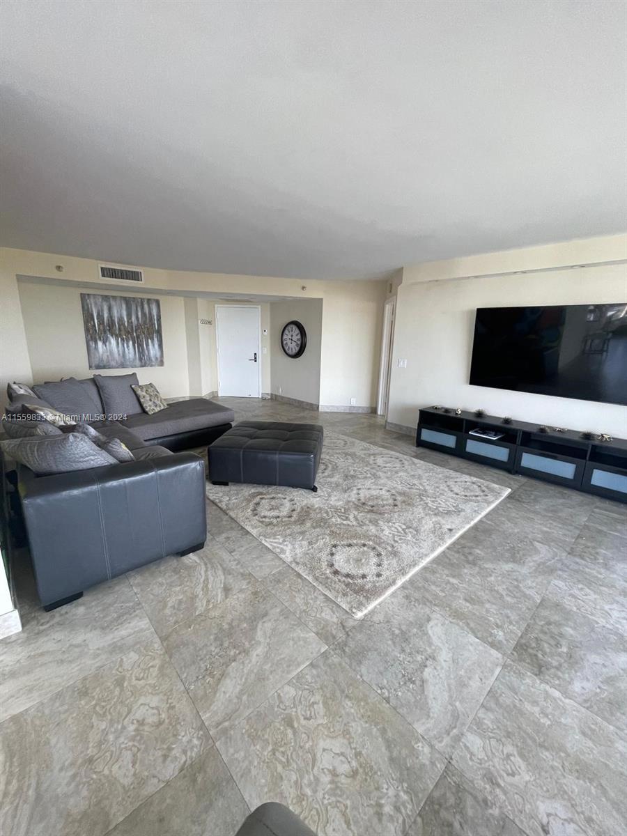 3500 Mystic Pointe Dr 2305, Aventura, Florida 33180, 2 Bedrooms Bedrooms, ,2 BathroomsBathrooms,Residentiallease,For Rent,3500 Mystic Pointe Dr 2305,A11559833