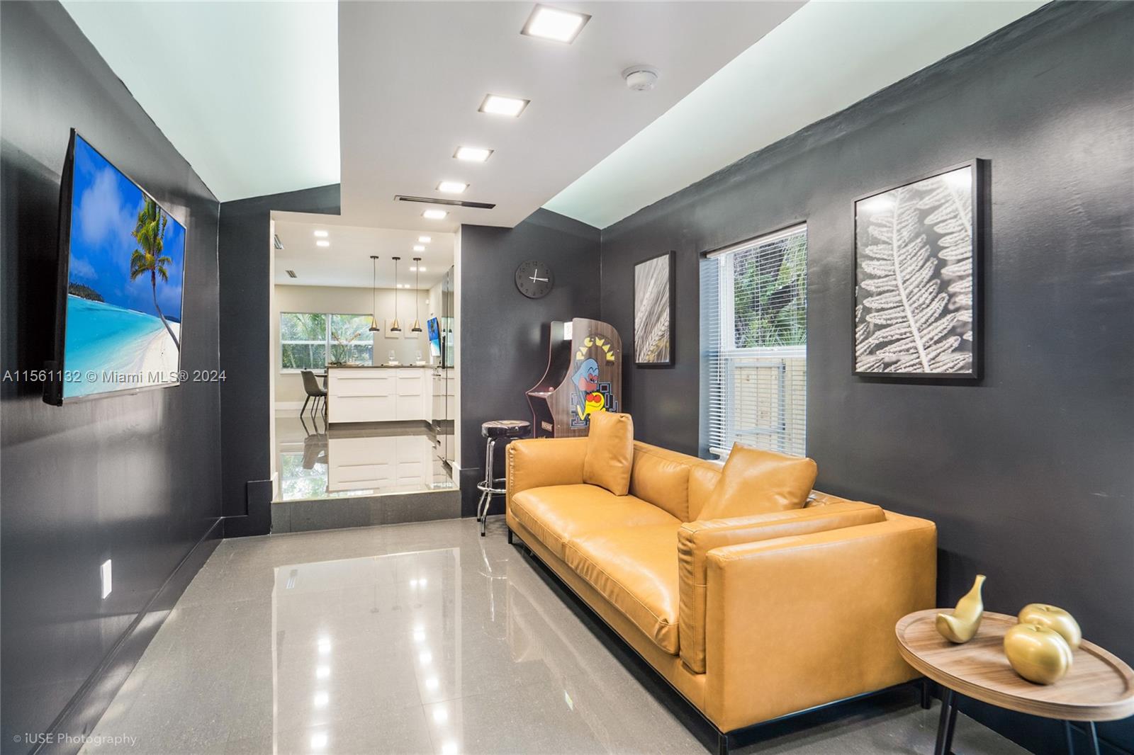 951 NW 46th St -, Miami, Florida 33127, 5 Bedrooms Bedrooms, ,3 BathroomsBathrooms,Residentiallease,For Rent,951 NW 46th St -,A11561132