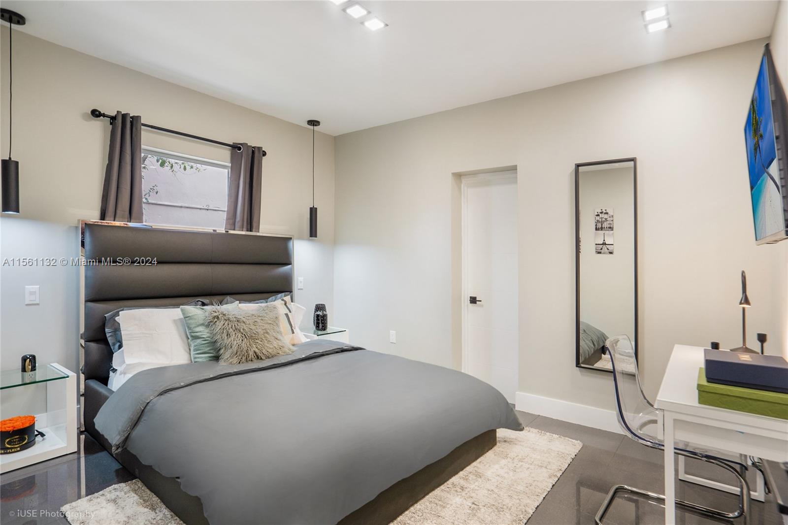 951 NW 46th St -, Miami, Florida 33127, 5 Bedrooms Bedrooms, ,3 BathroomsBathrooms,Residentiallease,For Rent,951 NW 46th St -,A11561132