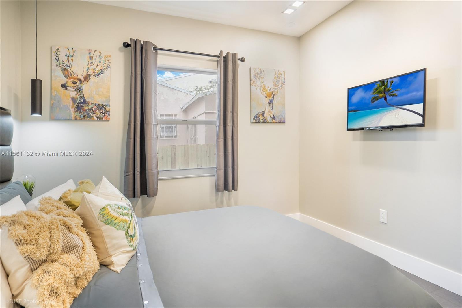 951 NW 46th St -, Miami, Florida 33127, 5 Bedrooms Bedrooms, ,3 BathroomsBathrooms,Residentiallease,For Rent,951 NW 46th St -,A11561132