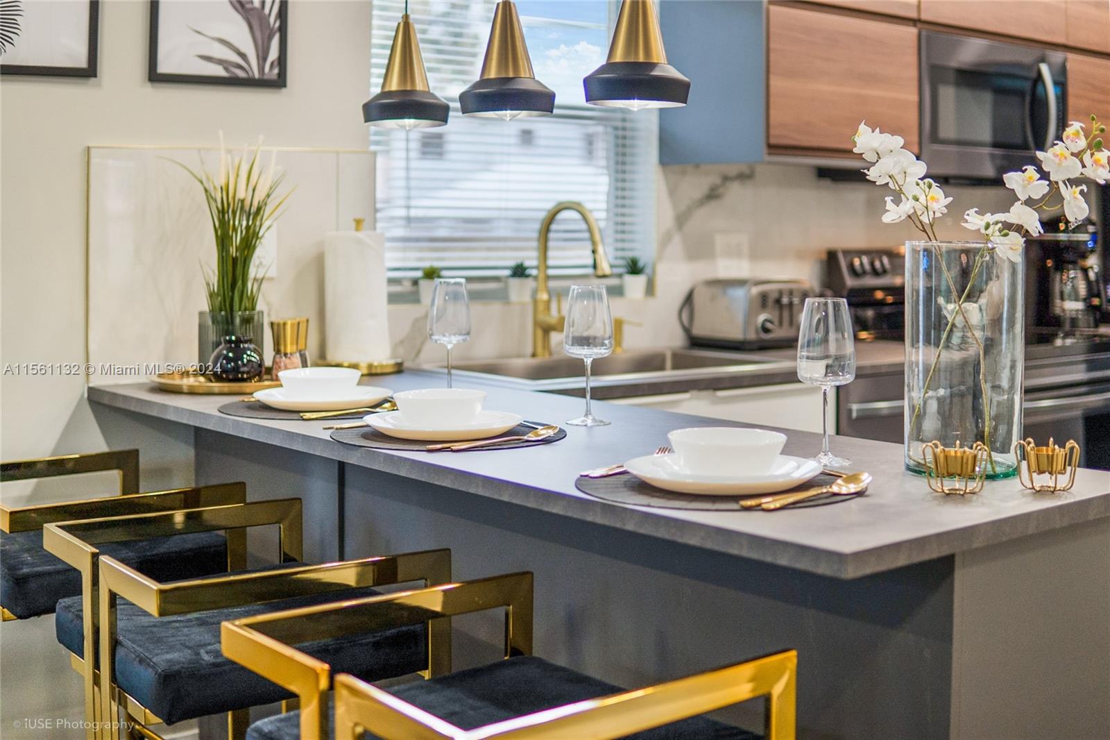 951 NW 46th St -, Miami, Florida 33127, 5 Bedrooms Bedrooms, ,3 BathroomsBathrooms,Residentiallease,For Rent,951 NW 46th St -,A11561132