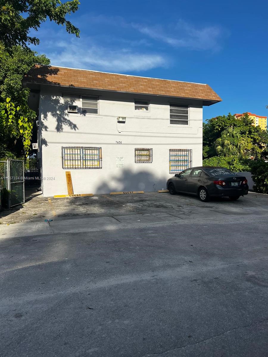 7630 NE 2nd Ct 2, Miami, Florida 33138, 2 Bedrooms Bedrooms, ,1 BathroomBathrooms,Residentiallease,For Rent,7630 NE 2nd Ct 2,A11557334