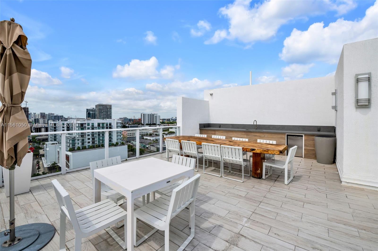 4250 Biscayne Blvd 1003, Miami, Florida 33137, ,1 BathroomBathrooms,Residentiallease,For Rent,4250 Biscayne Blvd 1003,A11561050