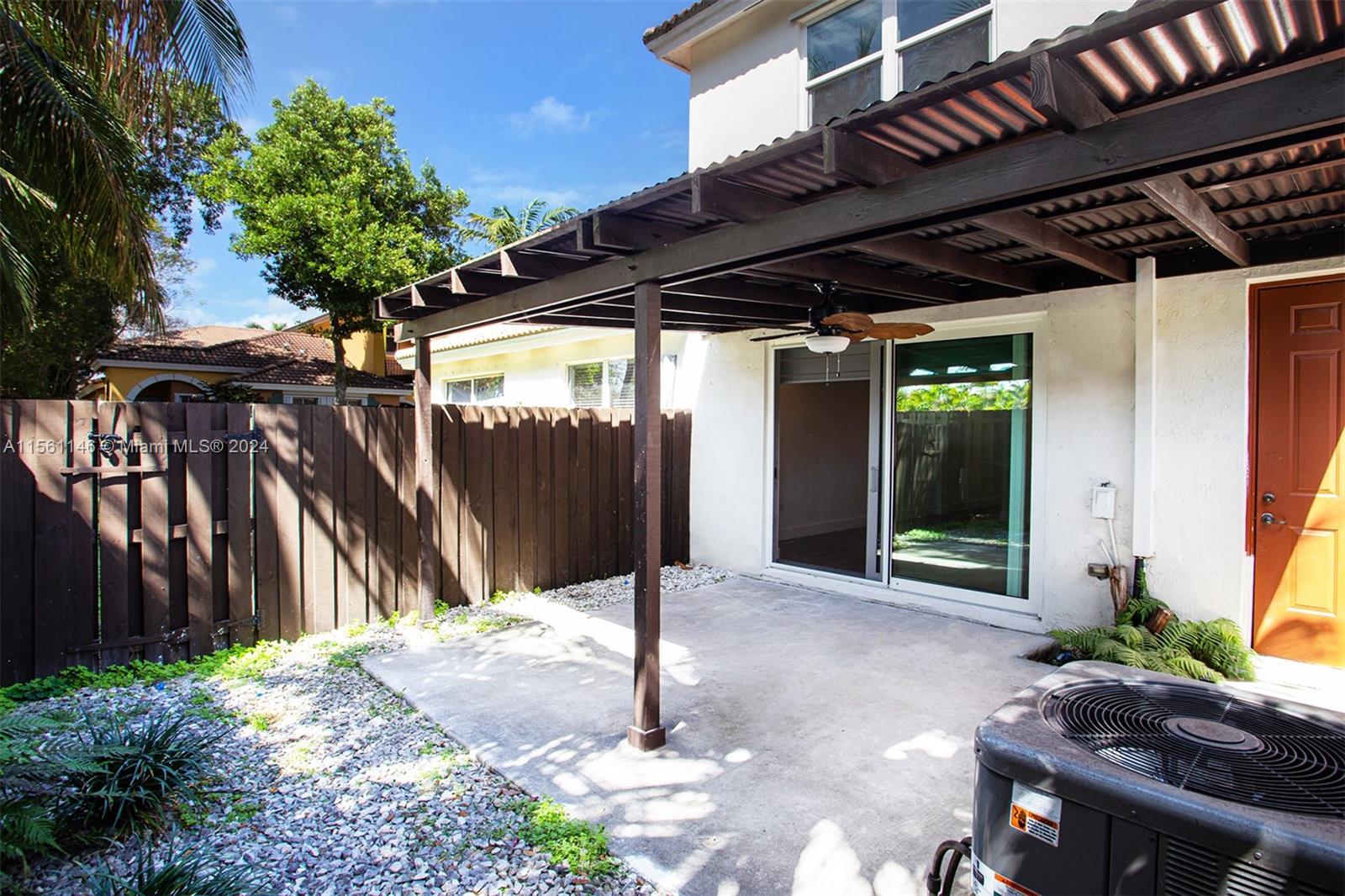 4234 NE 9th St 4234, Homestead, Florida 33033, 4 Bedrooms Bedrooms, ,3 BathroomsBathrooms,Residentiallease,For Rent,4234 NE 9th St 4234,A11561146