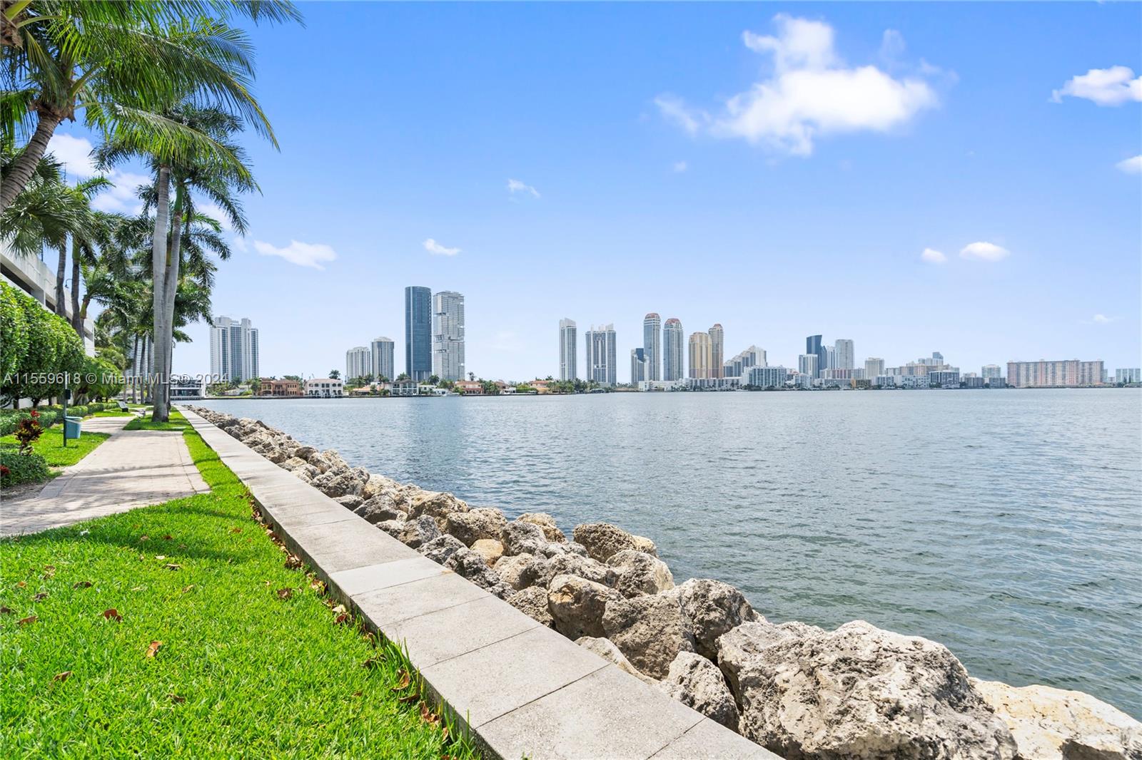 3600 Mystic Pointe Dr LPH13, Aventura, Florida 33180, 2 Bedrooms Bedrooms, ,2 BathroomsBathrooms,Residential,For Sale,3600 Mystic Pointe Dr LPH13,A11559618
