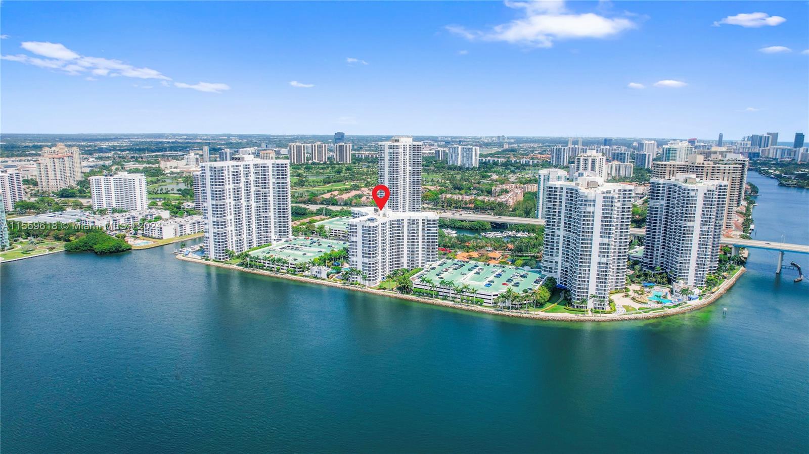 3600 Mystic Pointe Dr LPH13, Aventura, Florida 33180, 2 Bedrooms Bedrooms, ,2 BathroomsBathrooms,Residential,For Sale,3600 Mystic Pointe Dr LPH13,A11559618