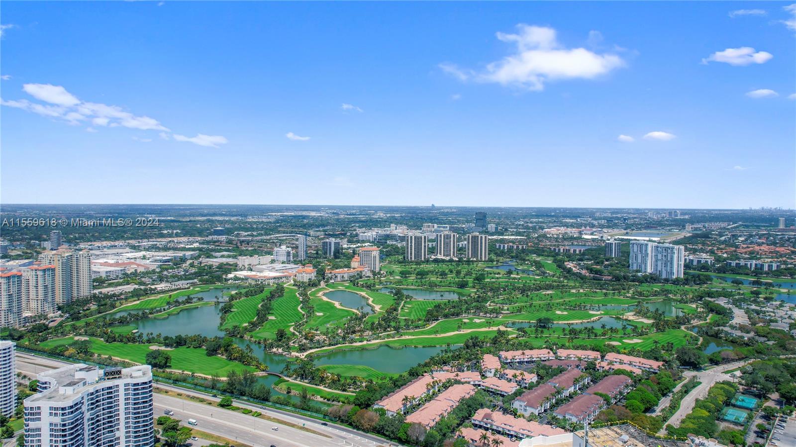 3600 Mystic Pointe Dr LPH13, Aventura, Florida 33180, 2 Bedrooms Bedrooms, ,2 BathroomsBathrooms,Residential,For Sale,3600 Mystic Pointe Dr LPH13,A11559618