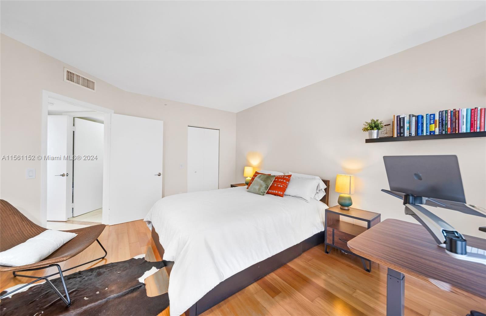 21205 Yacht Club Dr 703, Aventura, Florida 33180, 3 Bedrooms Bedrooms, ,2 BathroomsBathrooms,Residential,For Sale,21205 Yacht Club Dr 703,A11561152