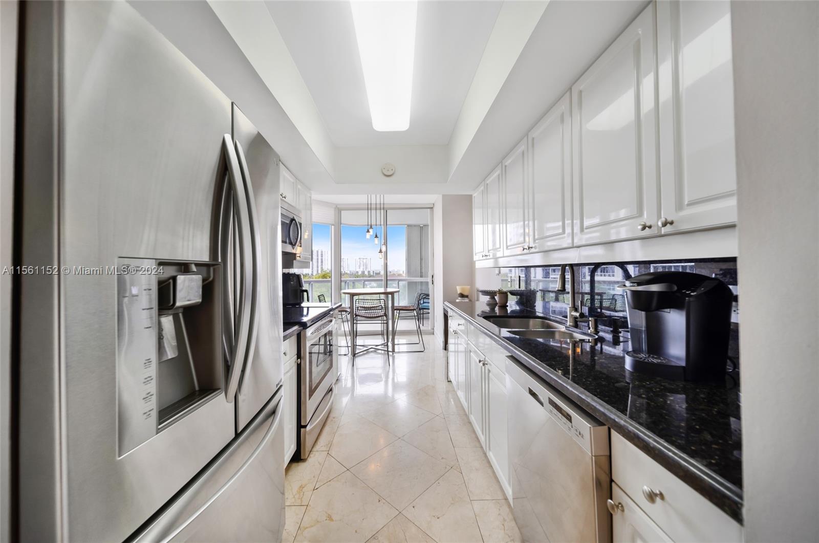 21205 Yacht Club Dr 703, Aventura, Florida 33180, 3 Bedrooms Bedrooms, ,2 BathroomsBathrooms,Residential,For Sale,21205 Yacht Club Dr 703,A11561152