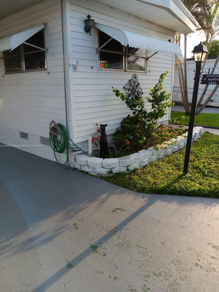 3229 S Florida st, Hollywood, Florida 33021, 3 Bedrooms Bedrooms, ,3 BathroomsBathrooms,Residential,For Sale,3229 S Florida st,A11561183