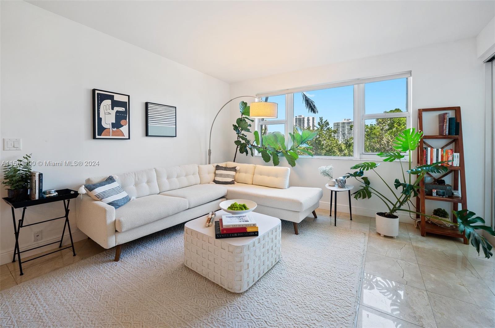 20000 E Country Club Dr 314, Aventura, Florida 33180, 2 Bedrooms Bedrooms, ,2 BathroomsBathrooms,Residential,For Sale,20000 E Country Club Dr 314,A11561190