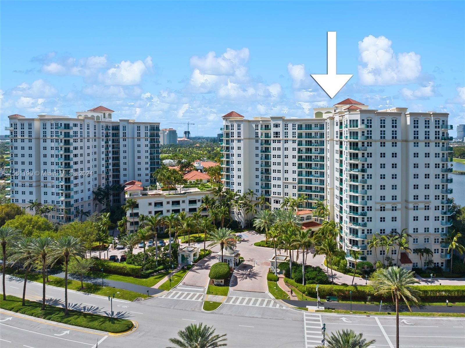 20000 E Country Club Dr 314, Aventura, Florida 33180, 2 Bedrooms Bedrooms, ,2 BathroomsBathrooms,Residential,For Sale,20000 E Country Club Dr 314,A11561190