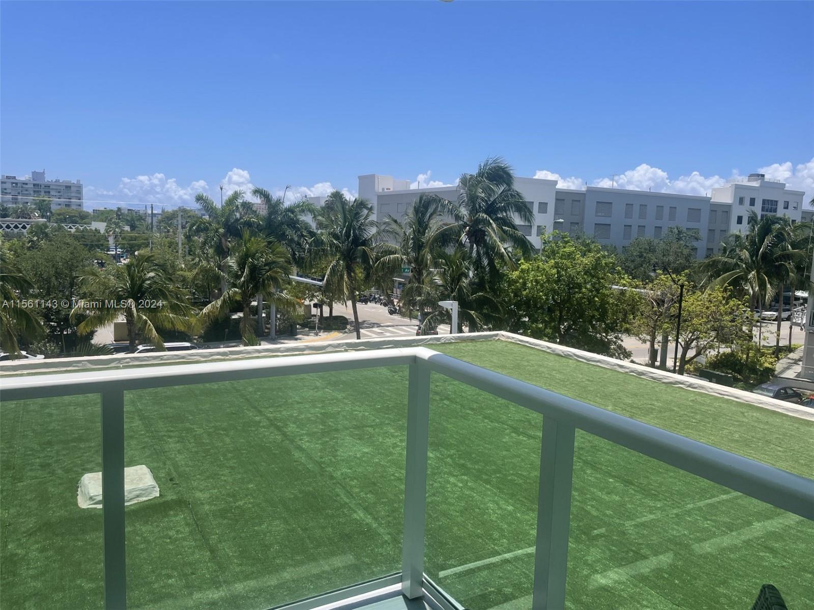 1000 West Ave 330, Miami Beach, Florida 33139, 1 Bedroom Bedrooms, ,1 BathroomBathrooms,Residential,For Sale,1000 West Ave 330,A11561143