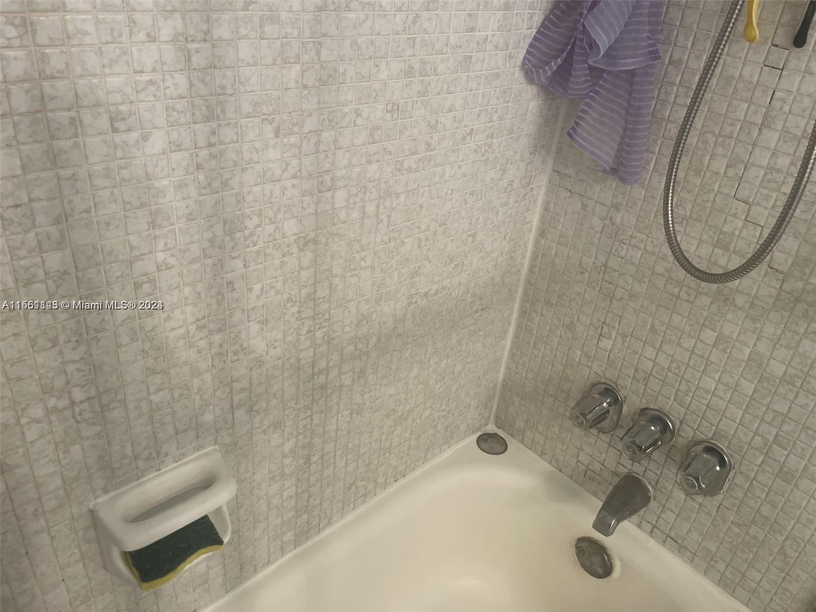 1000 West Ave 330, Miami Beach, Florida 33139, 1 Bedroom Bedrooms, ,1 BathroomBathrooms,Residential,For Sale,1000 West Ave 330,A11561143