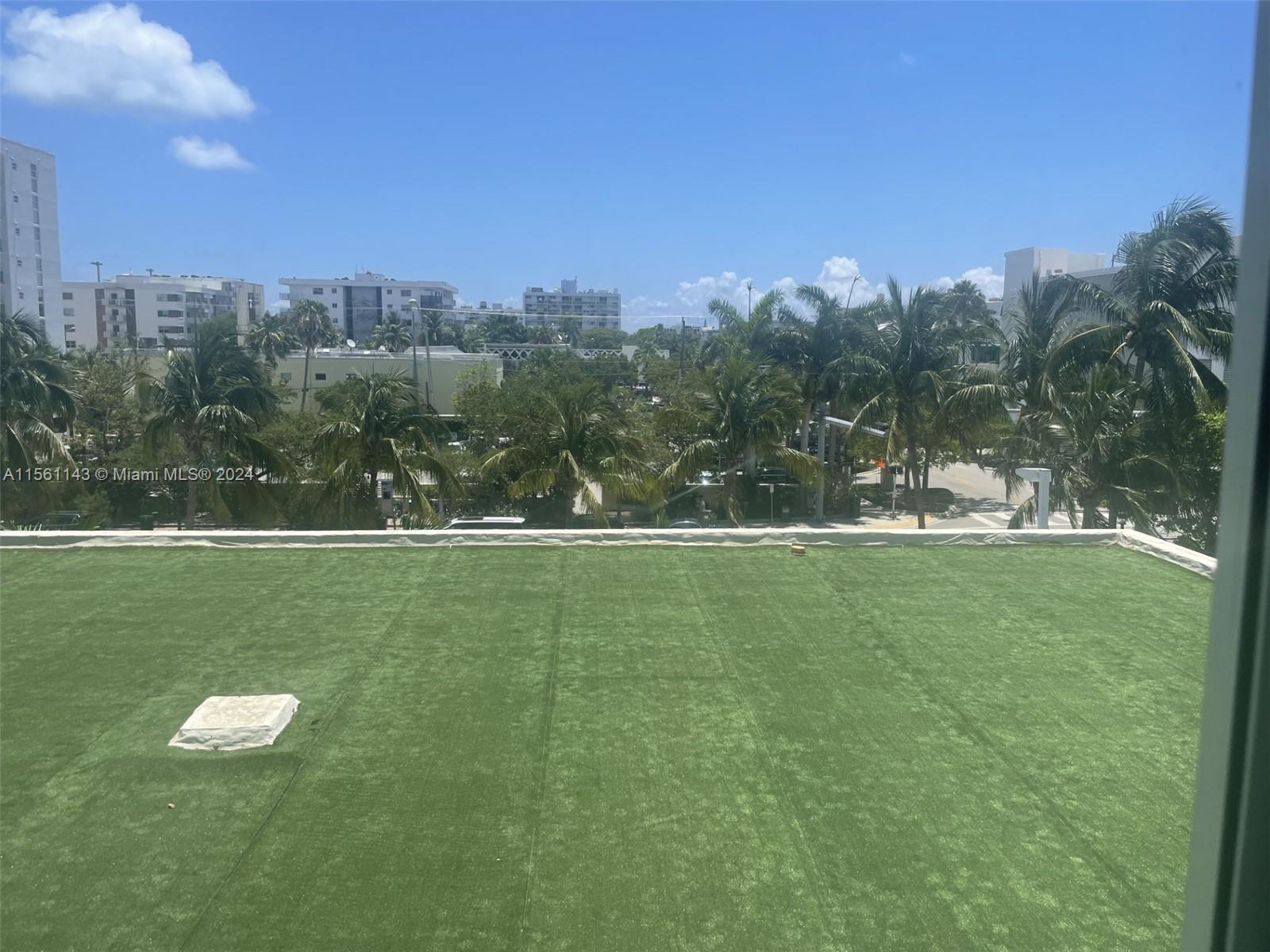 1000 West Ave 330, Miami Beach, Florida 33139, 1 Bedroom Bedrooms, ,1 BathroomBathrooms,Residential,For Sale,1000 West Ave 330,A11561143
