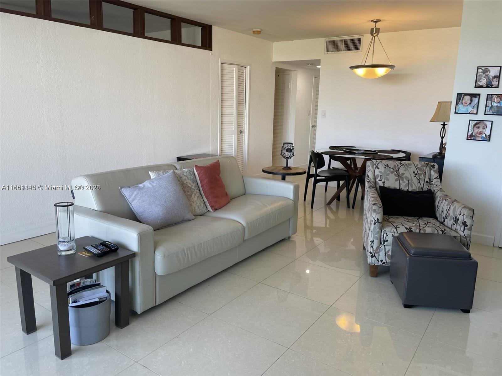 1000 West Ave 330, Miami Beach, Florida 33139, 1 Bedroom Bedrooms, ,1 BathroomBathrooms,Residential,For Sale,1000 West Ave 330,A11561143