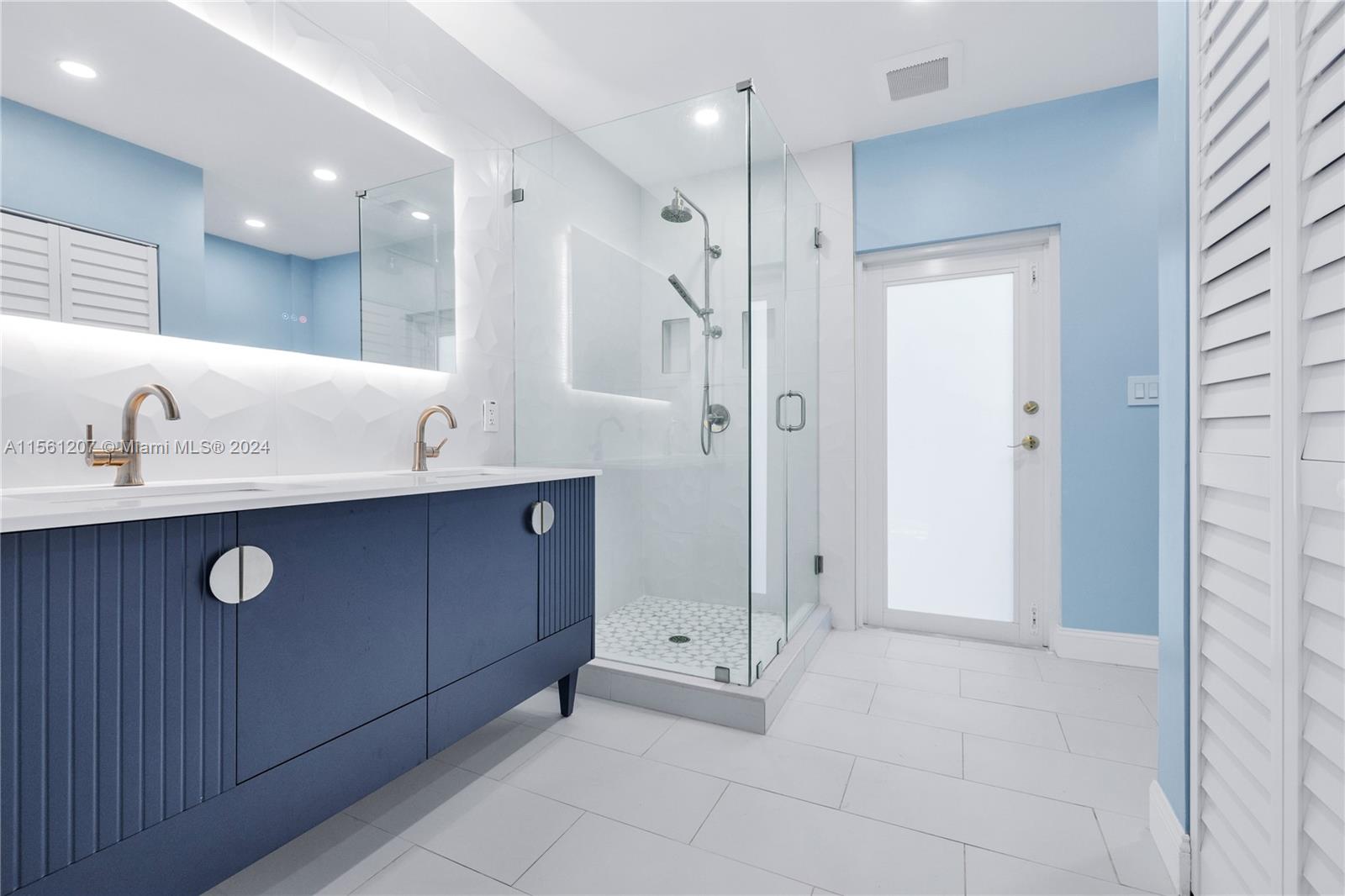 41 NW 102nd St, Miami Shores, Florida 33150, 3 Bedrooms Bedrooms, ,2 BathroomsBathrooms,Residential,For Sale,41 NW 102nd St,A11561207