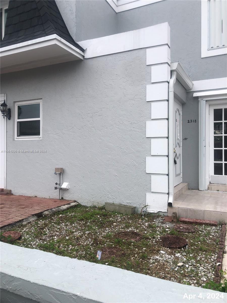 2318 NE 7th St 34, Hallandale Beach, Florida 33009, 2 Bedrooms Bedrooms, ,2 BathroomsBathrooms,Residential,For Sale,2318 NE 7th St 34,A11561230