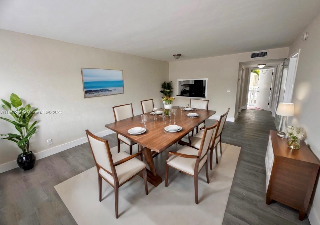 330 SE 2nd St 303H, Hallandale Beach, Florida 33009, 1 Bedroom Bedrooms, ,1 BathroomBathrooms,Residential,For Sale,330 SE 2nd St 303H,A11561265