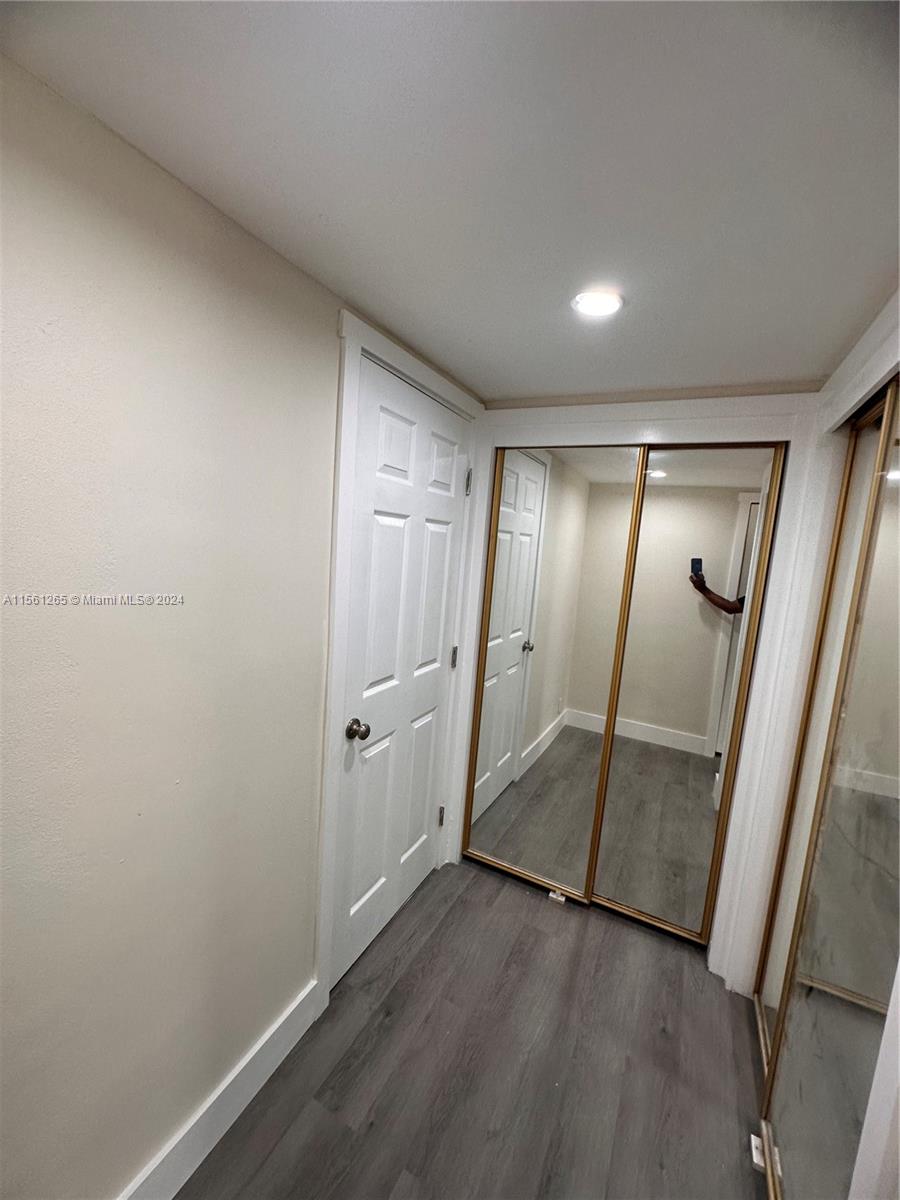 330 SE 2nd St 303H, Hallandale Beach, Florida 33009, 1 Bedroom Bedrooms, ,1 BathroomBathrooms,Residential,For Sale,330 SE 2nd St 303H,A11561265
