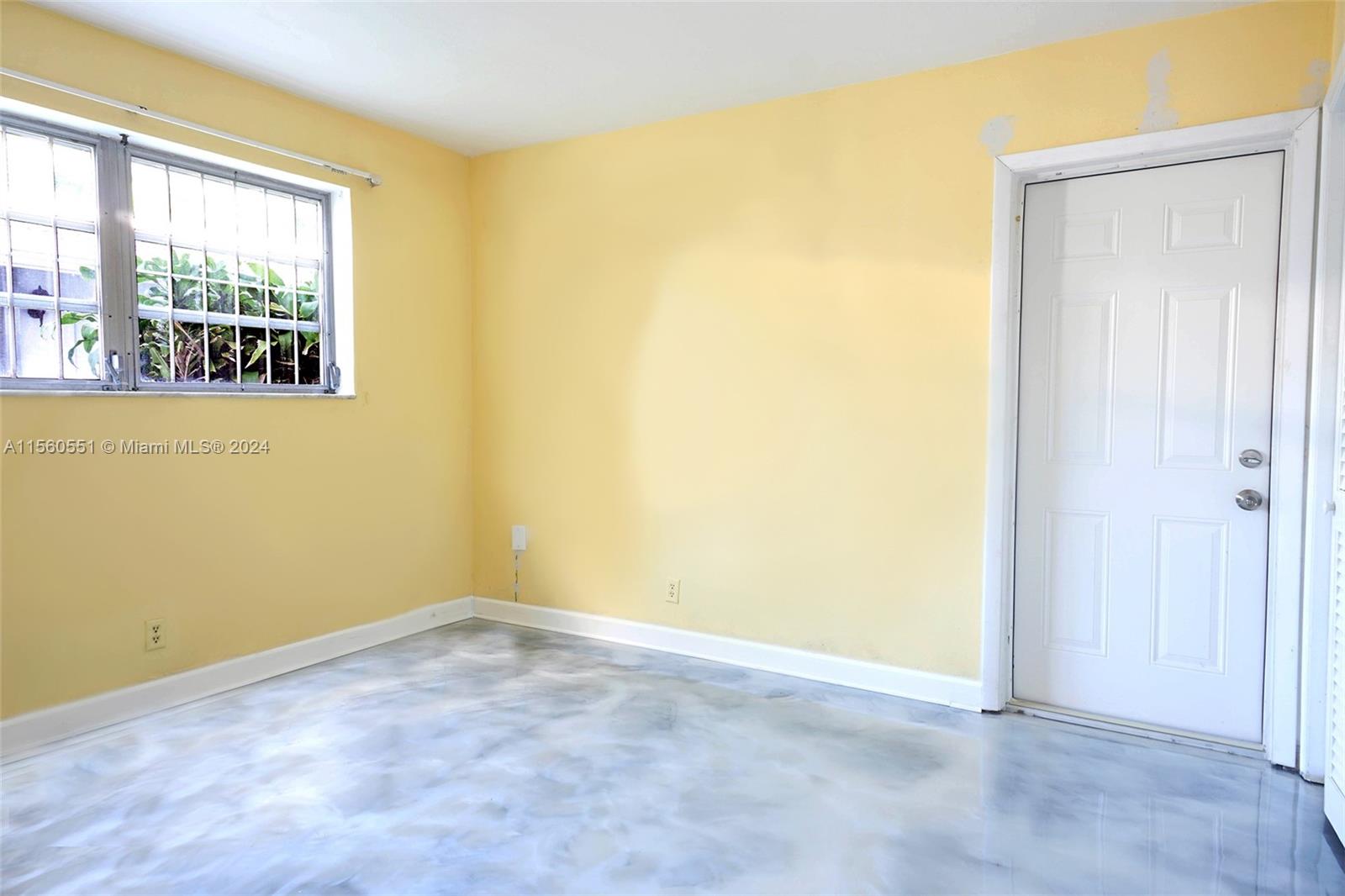 1825 Cleveland St 3, Hollywood, Florida 33020, 2 Bedrooms Bedrooms, ,1 BathroomBathrooms,Residential,For Sale,1825 Cleveland St 3,A11560551