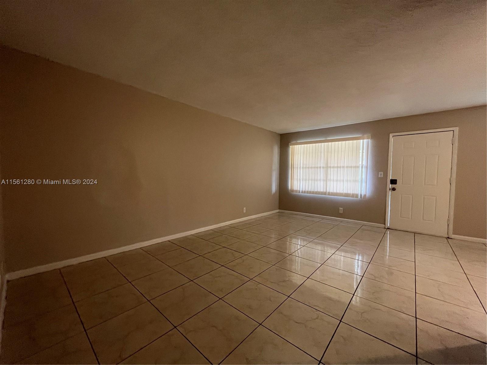 1200 SW 50th Ave 209-3, North Lauderdale, Florida 33068, 2 Bedrooms Bedrooms, ,2 BathroomsBathrooms,Residentiallease,For Rent,1200 SW 50th Ave 209-3,A11561280