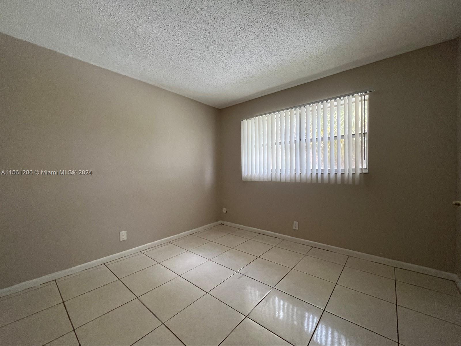 1200 SW 50th Ave 209-3, North Lauderdale, Florida 33068, 2 Bedrooms Bedrooms, ,2 BathroomsBathrooms,Residentiallease,For Rent,1200 SW 50th Ave 209-3,A11561280