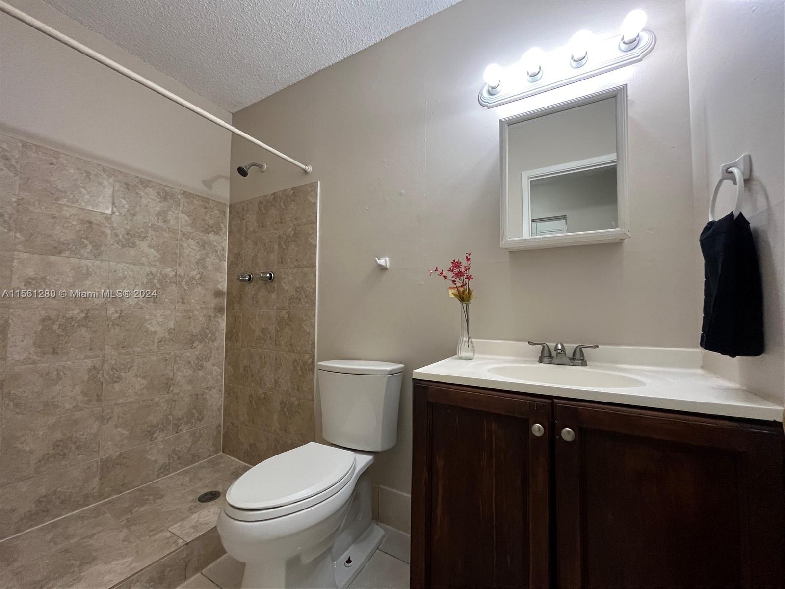 1200 SW 50th Ave 209-3, North Lauderdale, Florida 33068, 2 Bedrooms Bedrooms, ,2 BathroomsBathrooms,Residentiallease,For Rent,1200 SW 50th Ave 209-3,A11561280