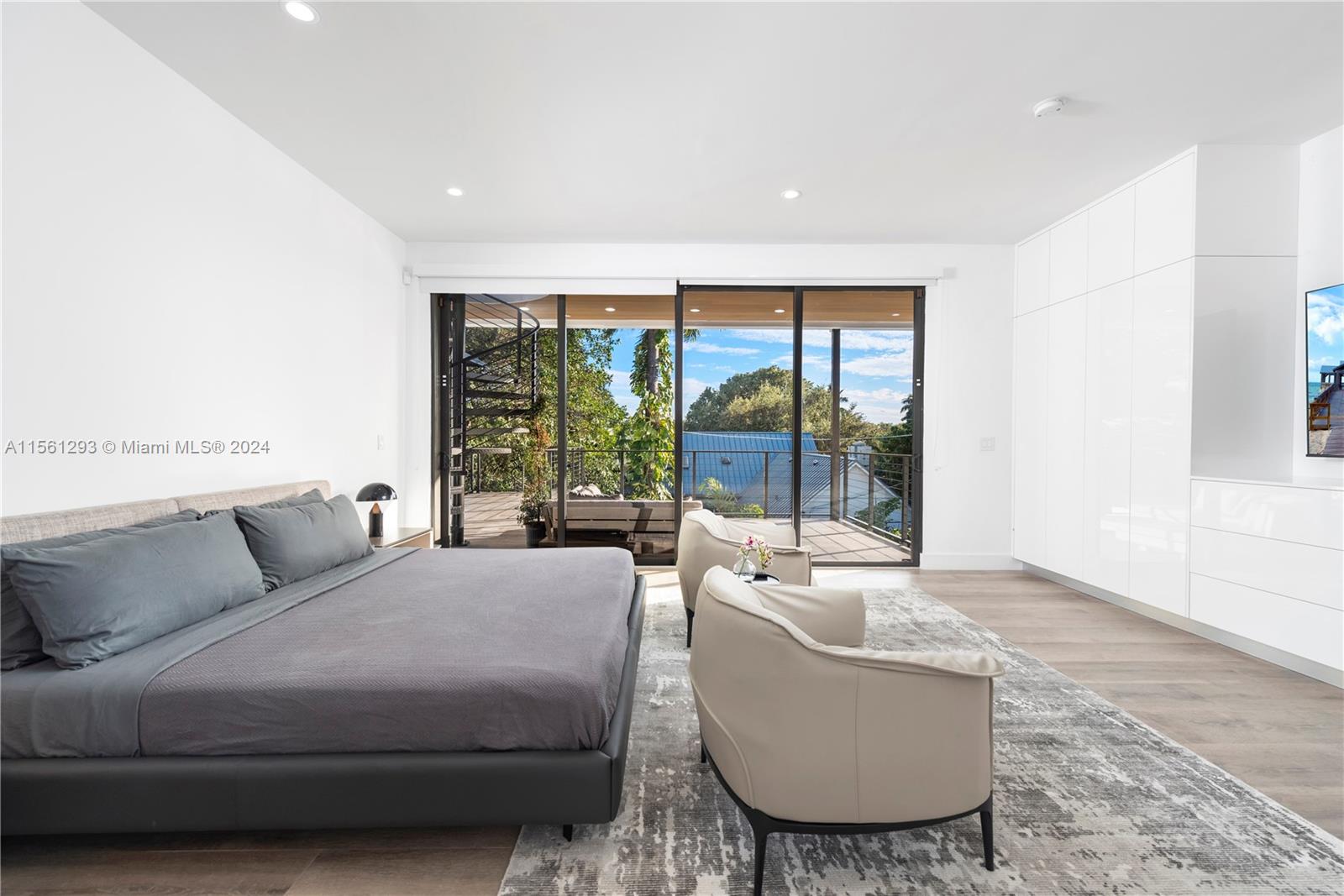 1276 NE 93rd St, Miami Shores, Florida 33138, 6 Bedrooms Bedrooms, ,5 BathroomsBathrooms,Residentiallease,For Rent,1276 NE 93rd St,A11561293