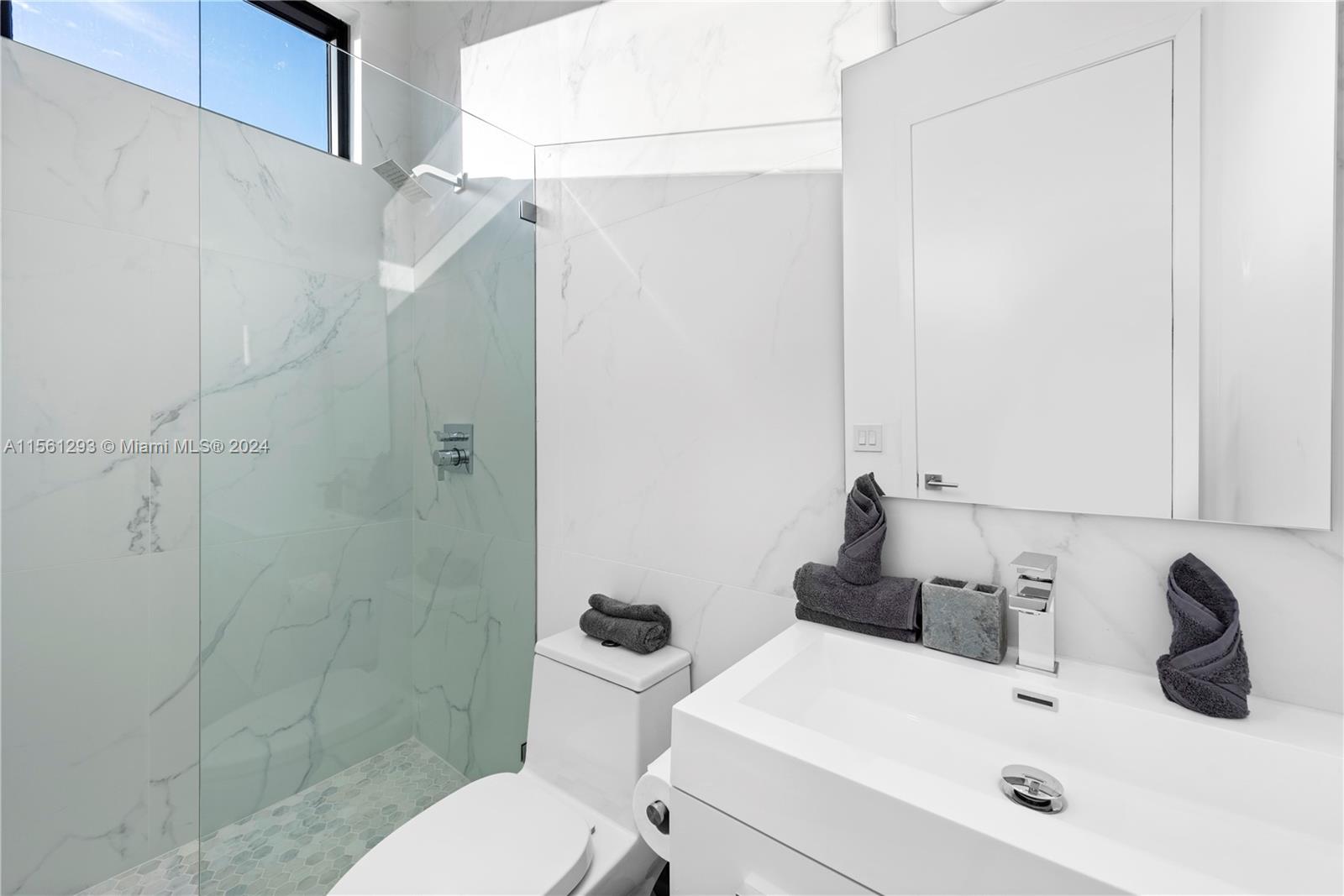 1276 NE 93rd St, Miami Shores, Florida 33138, 6 Bedrooms Bedrooms, ,5 BathroomsBathrooms,Residentiallease,For Rent,1276 NE 93rd St,A11561293