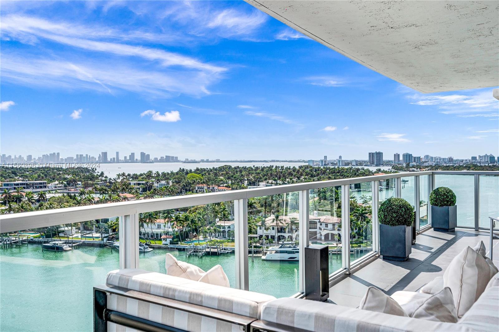 Miami Beach, Florida 33141, 2 Bedrooms Bedrooms, ,2 BathroomsBathrooms,Residentiallease,For Rent,A11560896