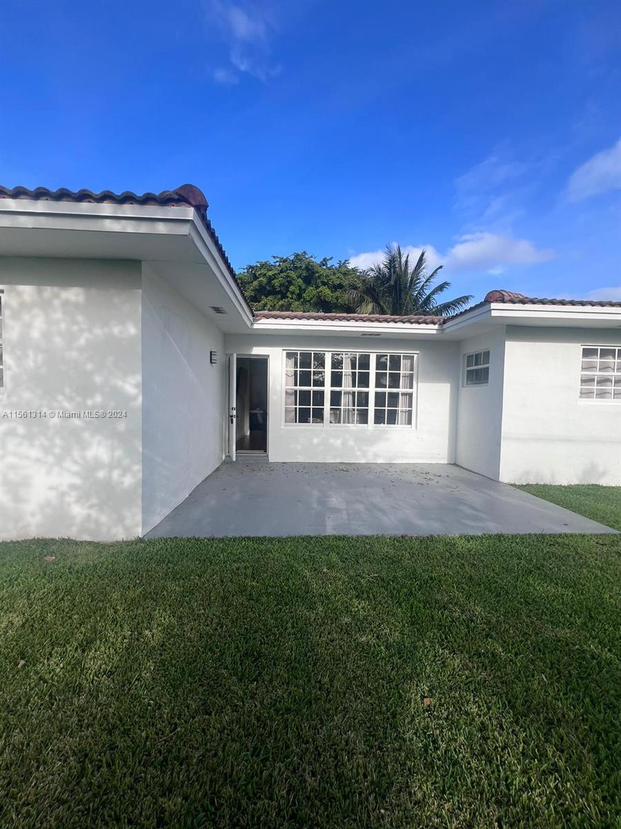 7516 Mutiny Ave 7516, North Bay Village, Florida 33141, 3 Bedrooms Bedrooms, ,2 BathroomsBathrooms,Residentiallease,For Rent,7516 Mutiny Ave 7516,A11561314