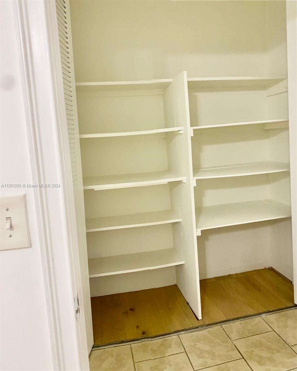 2225 Polk St 7A, Hollywood, Florida 33020, 1 Bedroom Bedrooms, ,1 BathroomBathrooms,Residentiallease,For Rent,2225 Polk St 7A,A11561295