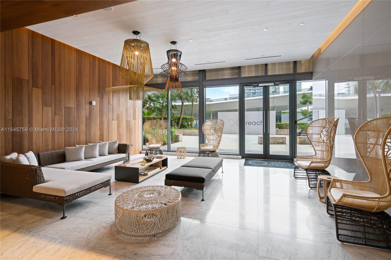 68 SE 6th St 1209, Miami, Florida 33131, 2 Bedrooms Bedrooms, ,2 BathroomsBathrooms,Residentiallease,For Rent,68 SE 6th St 1209,A11545759