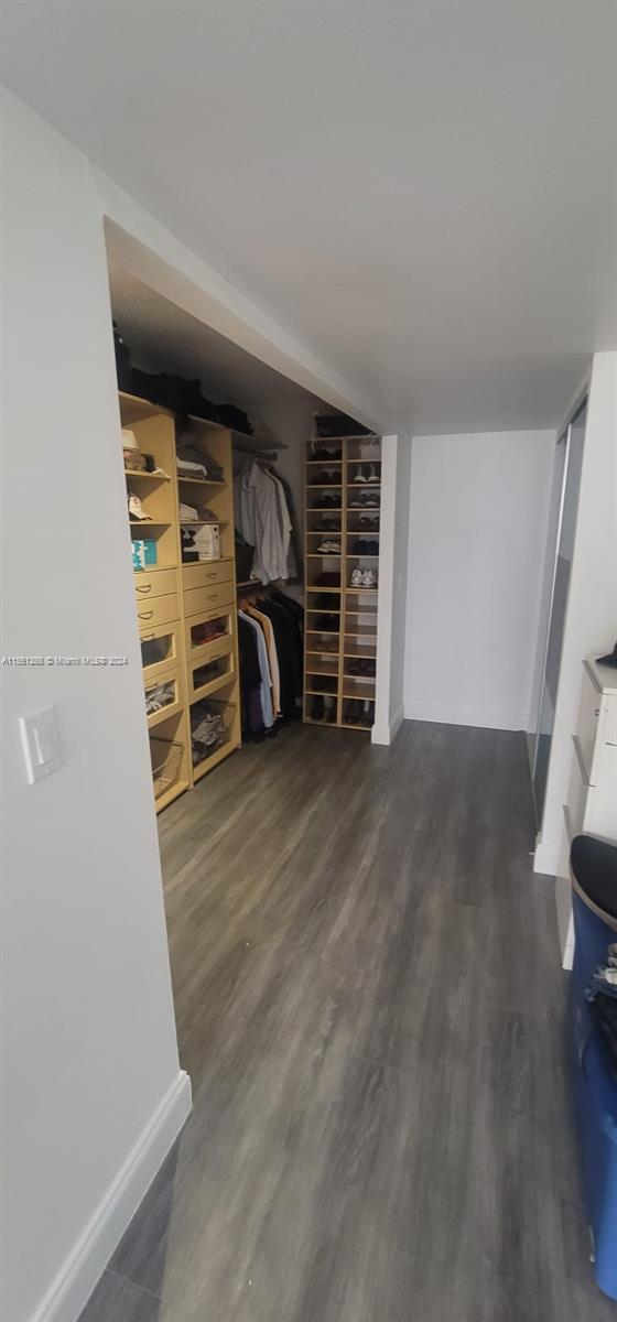 1450 BRICKELL BAY DRIVE 1515, Miami, Florida 33131-3651, 2 Bedrooms Bedrooms, ,2 BathroomsBathrooms,Residential,For Sale,1450 BRICKELL BAY DRIVE 1515,A11561268