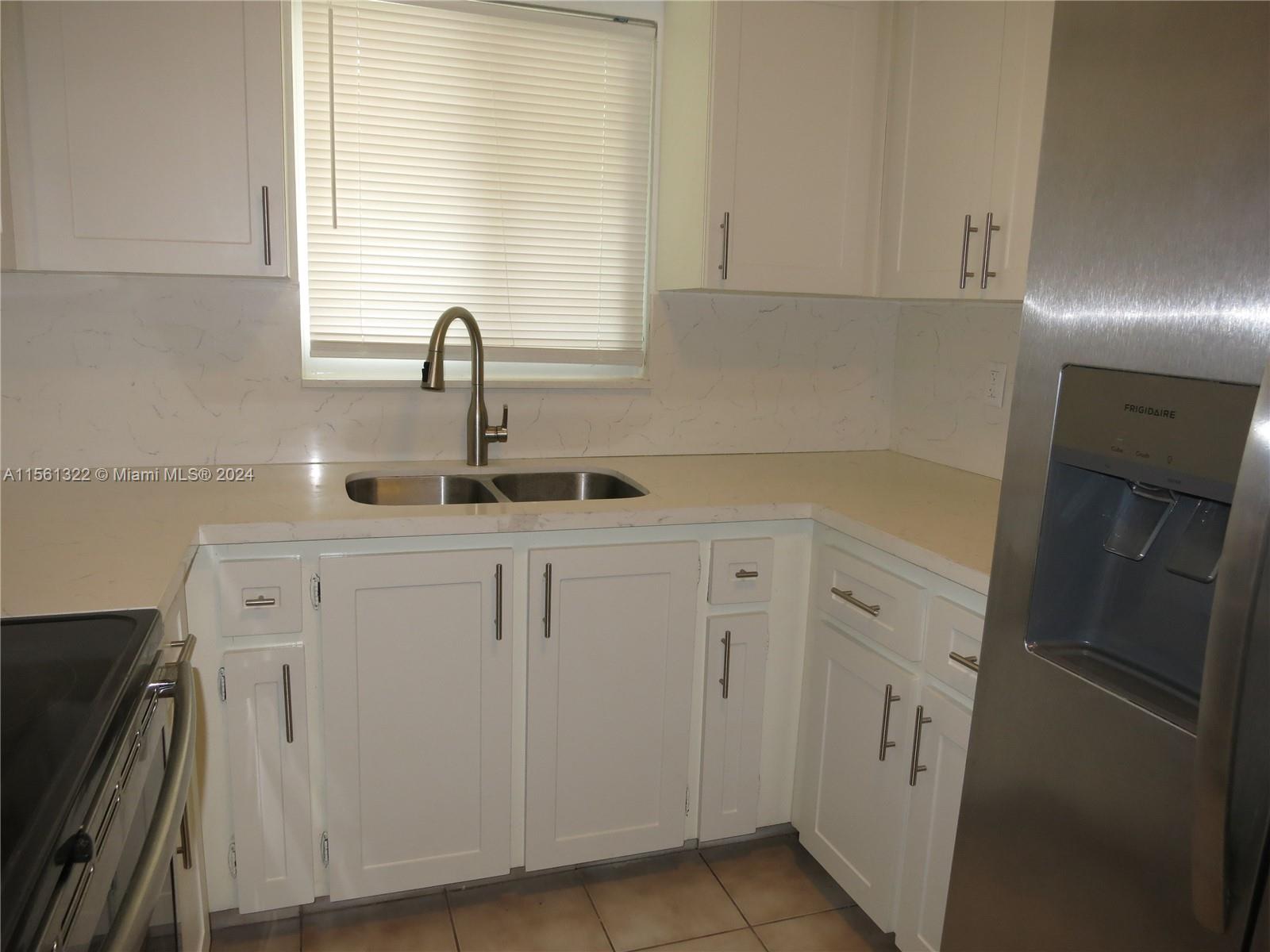 715 NE 4th Ct, Hallandale Beach, Florida 33009, 2 Bedrooms Bedrooms, ,2 BathroomsBathrooms,Residential,For Sale,715 NE 4th Ct,A11561322