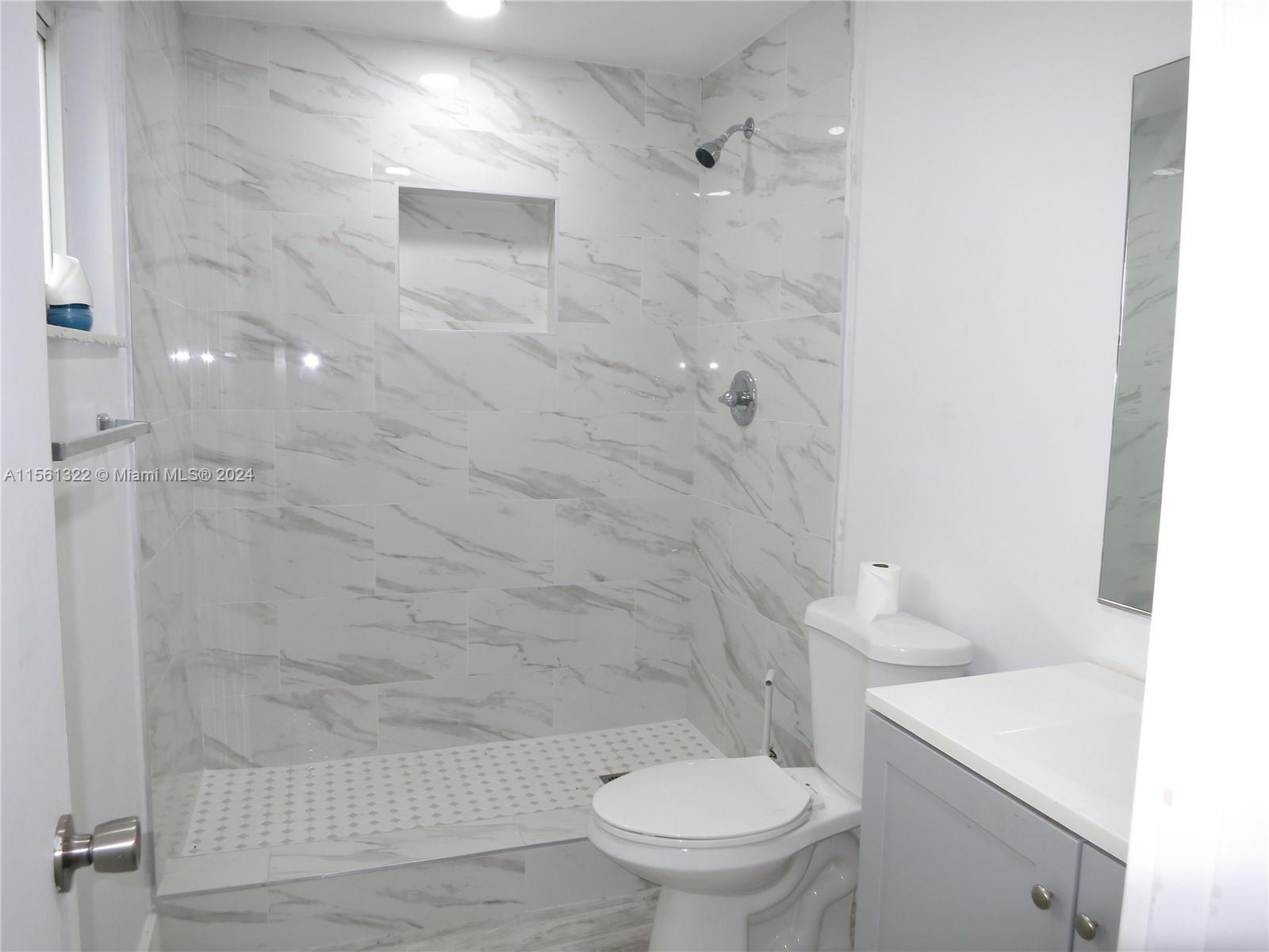 715 NE 4th Ct, Hallandale Beach, Florida 33009, 2 Bedrooms Bedrooms, ,2 BathroomsBathrooms,Residential,For Sale,715 NE 4th Ct,A11561322