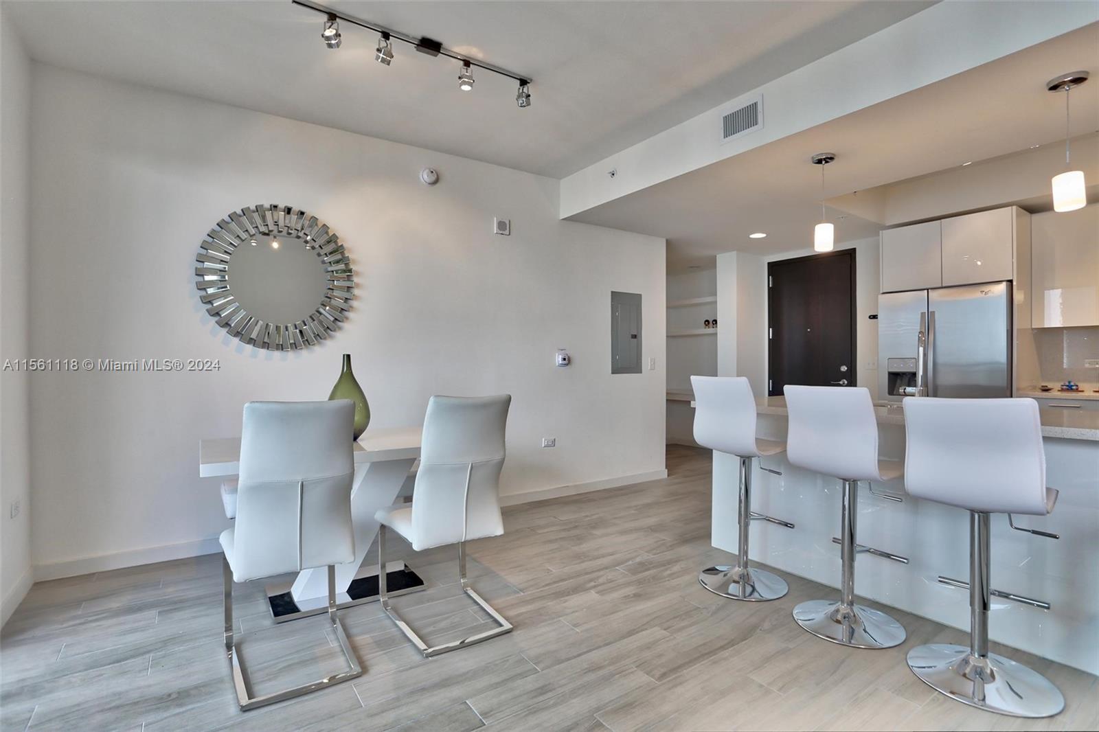 999 SW 1st Ave 2415, Miami, Florida 33130, 1 Bedroom Bedrooms, ,1 BathroomBathrooms,Residentiallease,For Rent,999 SW 1st Ave 2415,A11561118