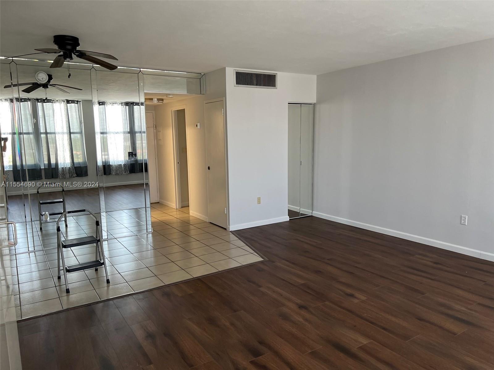 2899 Collins Ave 844, Miami Beach, Florida 33140, ,1 BathroomBathrooms,Residentiallease,For Rent,2899 Collins Ave 844,A11554690